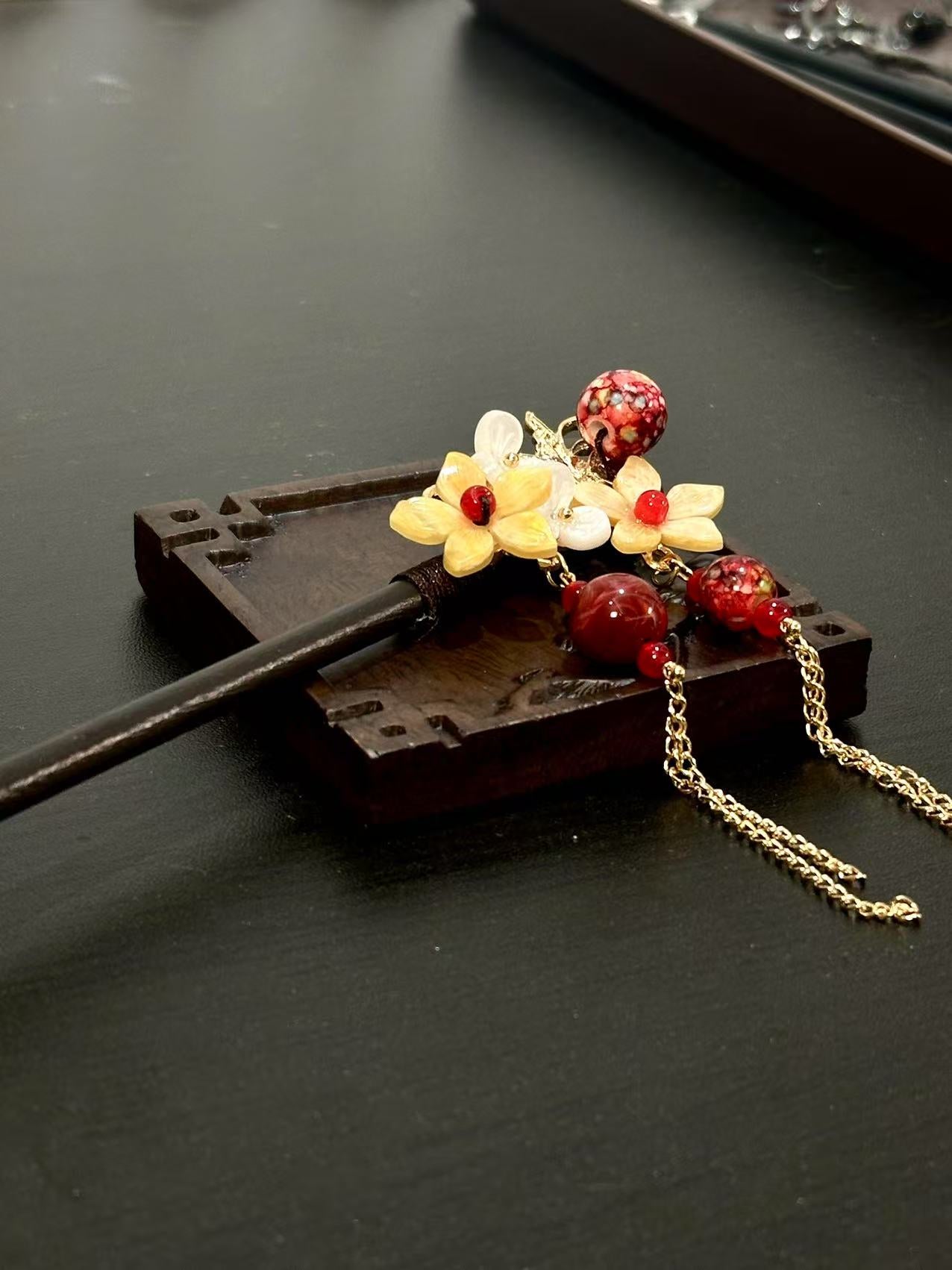 Ancient Style Tassel Hairpin