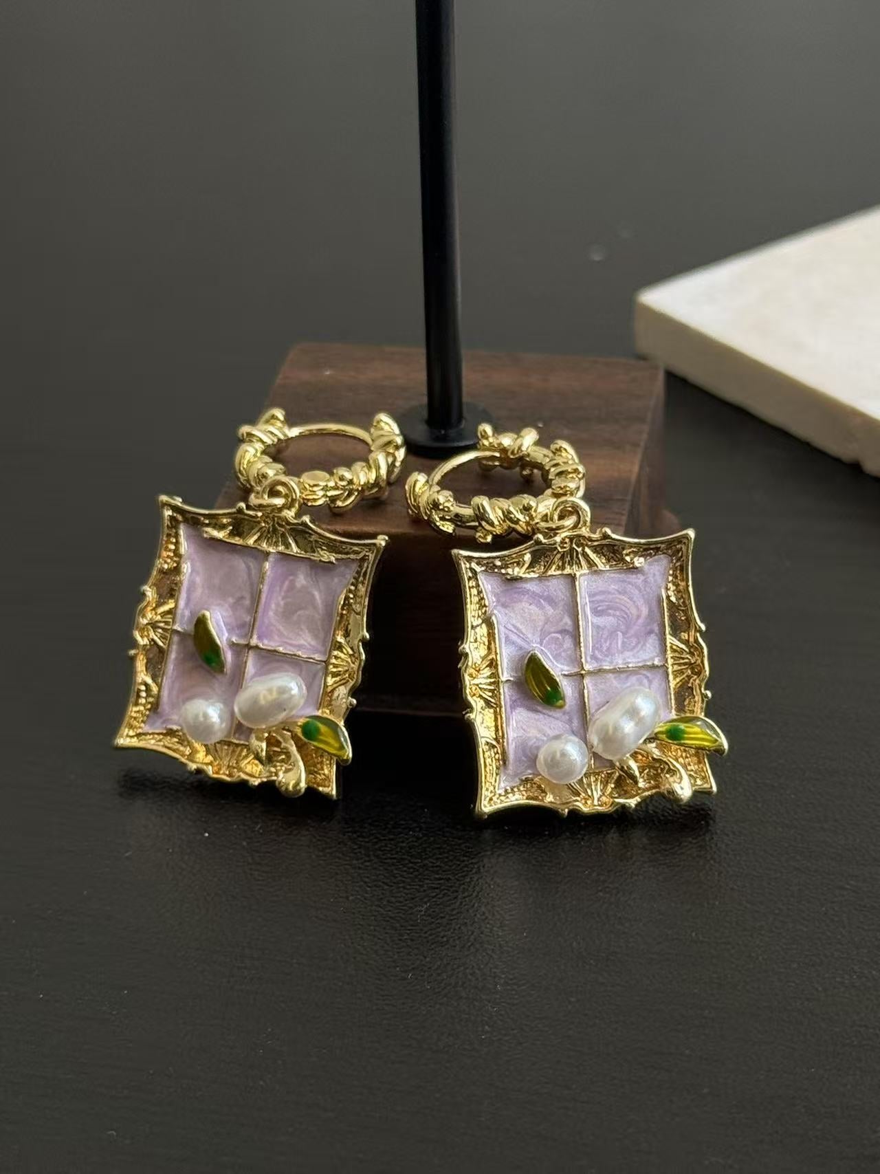 Leaf Pearl Earrings