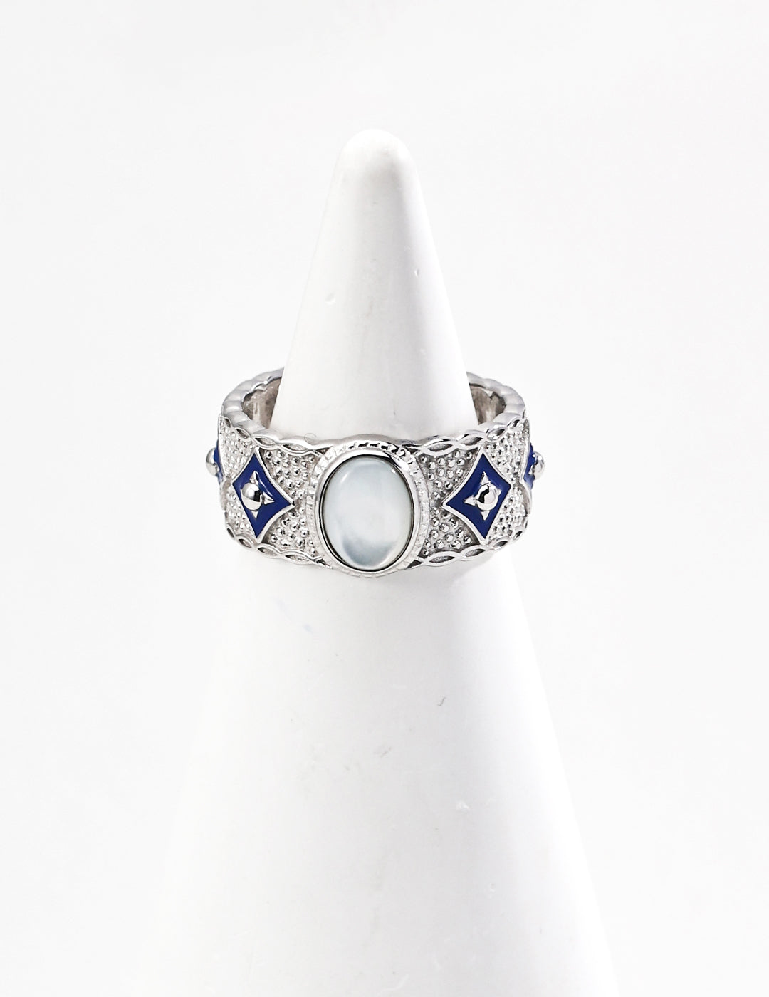 Vintage Design Ring