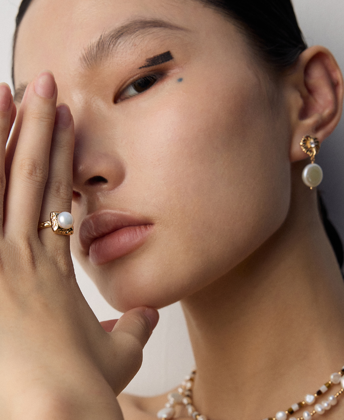 Natural pearl ring