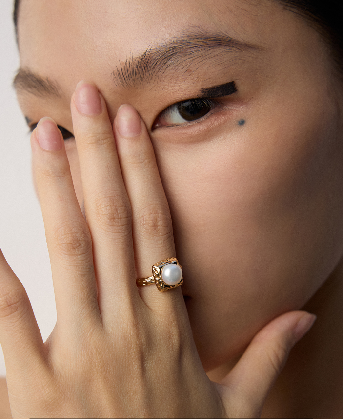 Natural pearl ring