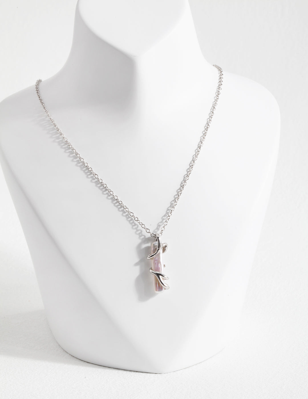 Baroque Pearl necklace