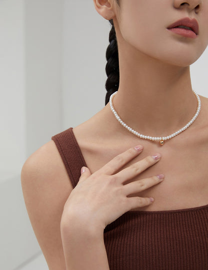 Pure pearl necklace