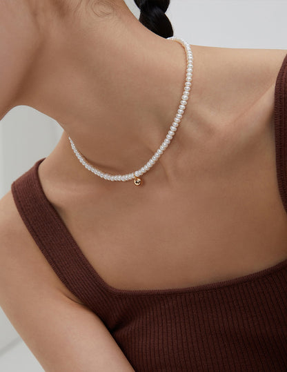 Pure pearl necklace