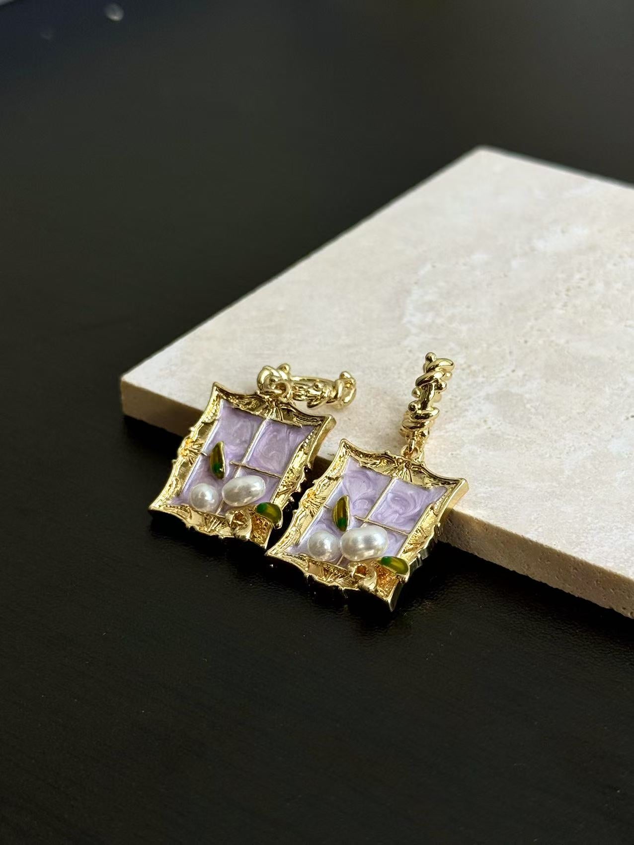 Leaf Pearl Earrings