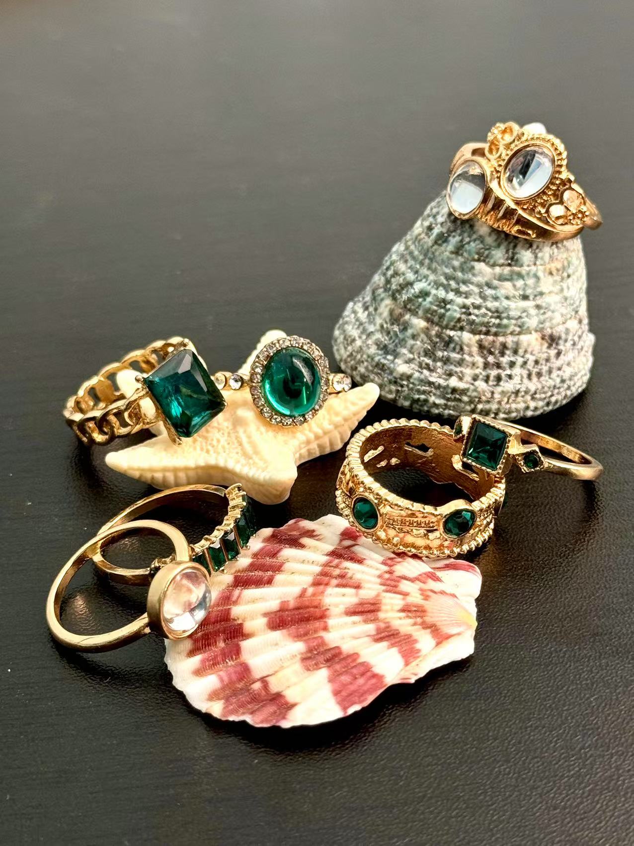 Retro Geometry Ring Eight Piece Set